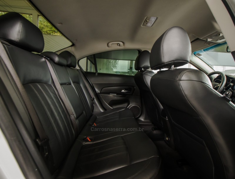 CRUZE 1.8 LT 16V FLEX 4P AUTOMÁTICO - 2015 - NOVO HAMBURGO