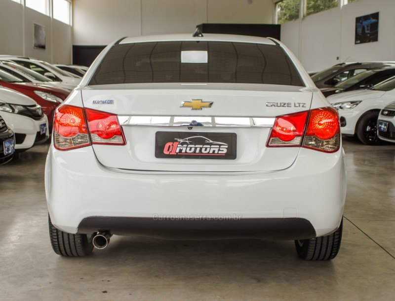 CRUZE 1.8 LT 16V FLEX 4P AUTOMÁTICO - 2015 - NOVO HAMBURGO