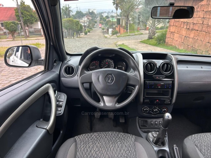 DUSTER OROCH 1.6 16V FLEX EXPRESS 4P MANUAL - 2019 - VENâNCIO AIRES