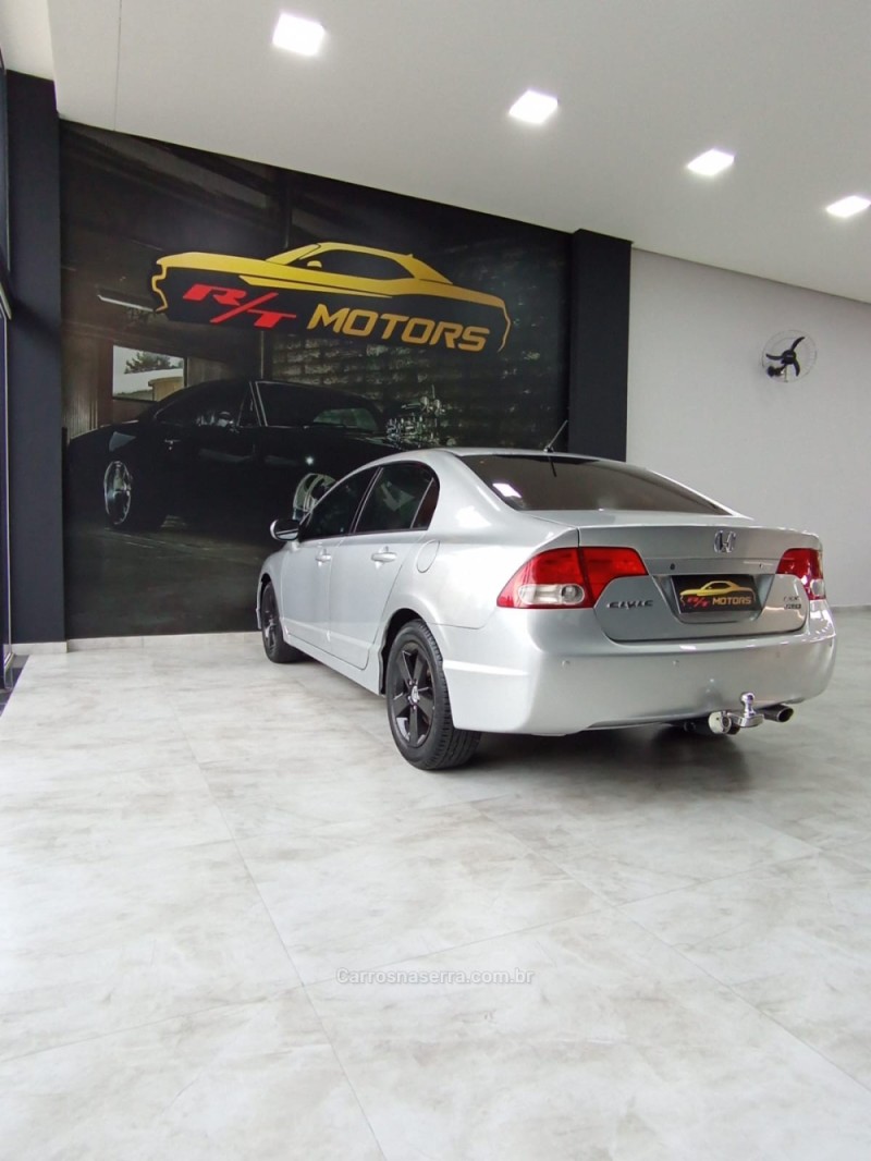 CIVIC 1.8 LXS 16V FLEX 4P MANUAL - 2008 - CAXIAS DO SUL