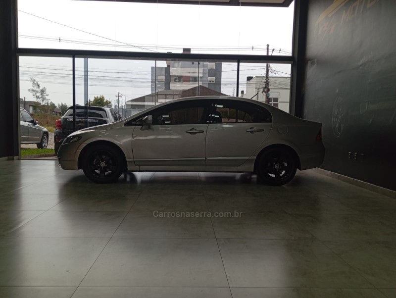 CIVIC 1.8 LXS 16V FLEX 4P MANUAL - 2008 - CAXIAS DO SUL