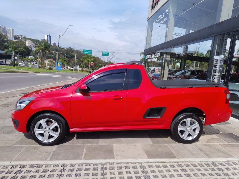 MONTANA 1.4 MPFI SPORT CS 8V FLEX 2P MANUAL - 2015 - CAXIAS DO SUL