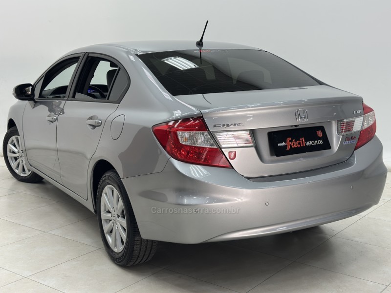 CIVIC 2.0 LXR 16V FLEX 4P AUTOMÁTICO - 2014 - SANTA CRUZ DO SUL