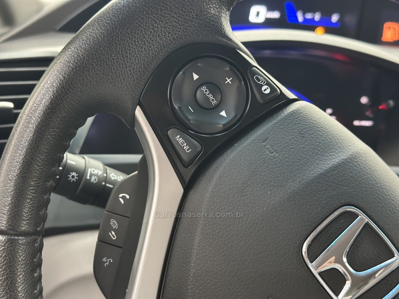 CIVIC 2.0 LXR 16V FLEX 4P AUTOMÁTICO - 2014 - SANTA CRUZ DO SUL