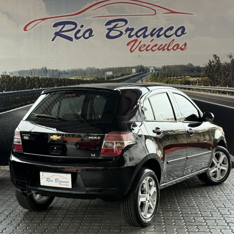 AGILE 1.4 MPFI LT 8V FLEX 4P MANUAL - 2011 - CAXIAS DO SUL