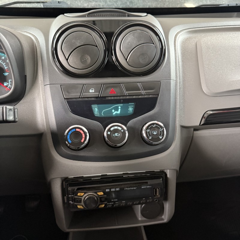 AGILE 1.4 MPFI LT 8V FLEX 4P MANUAL - 2011 - CAXIAS DO SUL