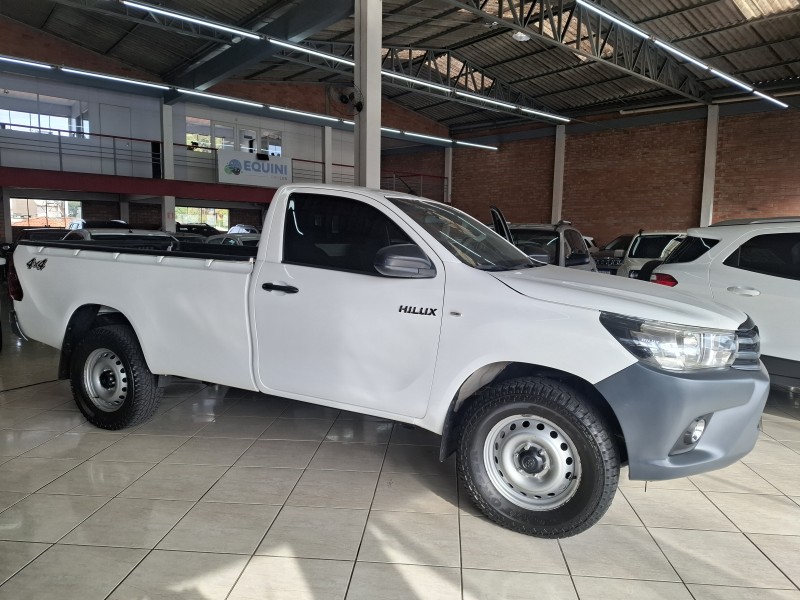 HILUX 2.8 4X4 CS 16V TURBO DIESEL 2P MANUAL - 2021 - FARROUPILHA