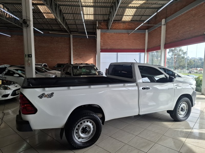 HILUX 2.8 4X4 CS 16V TURBO DIESEL 2P MANUAL - 2021 - FARROUPILHA