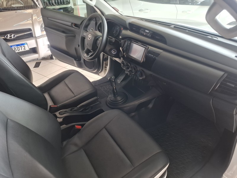 HILUX 2.8 4X4 CS 16V TURBO DIESEL 2P MANUAL - 2021 - FARROUPILHA