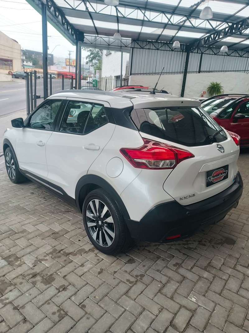 KICKS 1.6 16V FLEX SV PACK PLUS 4P XTRONIC - 2018 - CAXIAS DO SUL