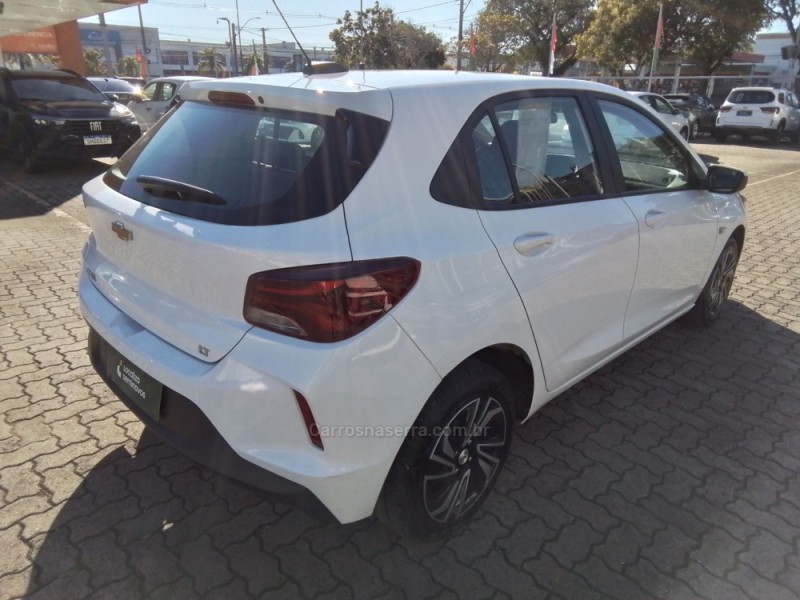 ONIX 1.0 LT 12V FLEX 4P MANUAL - 2025 - CAXIAS DO SUL