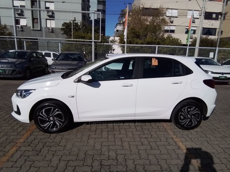 ONIX 1.0 LT 12V FLEX 4P MANUAL - 2025 - CAXIAS DO SUL