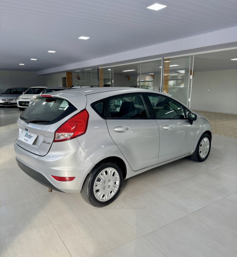 FIESTA 1.5 S HATCH 16V FLEX 4P MANUAL - 2014 - VILA FLORES