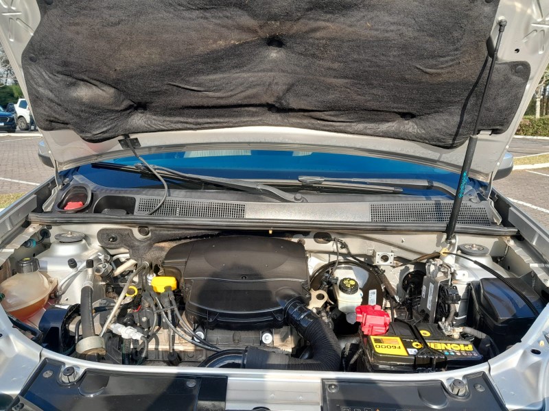 LOGAN 1.6 EXPRESSION 8V HI-FLEX 4P MANUAL - 2017 - CAXIAS DO SUL