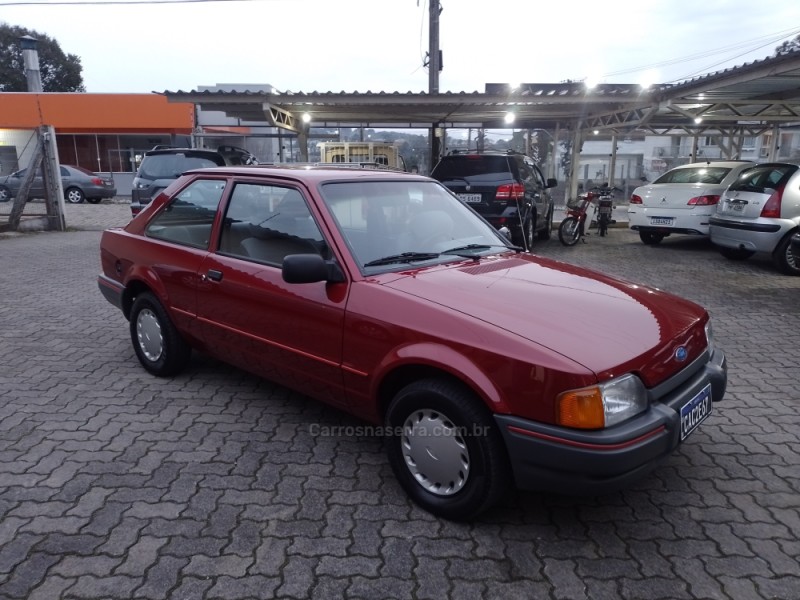 ESCORT 1.0 HOBBY 8V GASOLINA 2P MANUAL - 1995 - BENTO GONçALVES