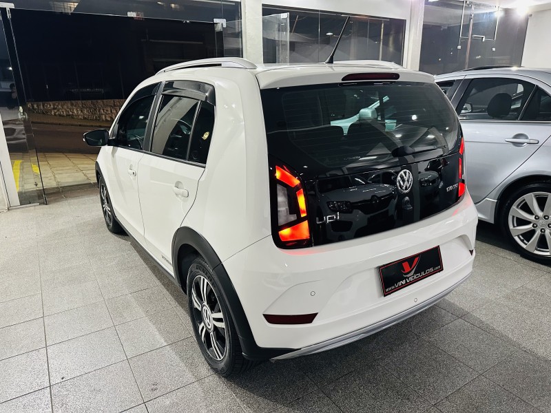 UP 1.0 TSI XTREME UP 12V FLEX 4P MANUAL - 2020 - CAXIAS DO SUL