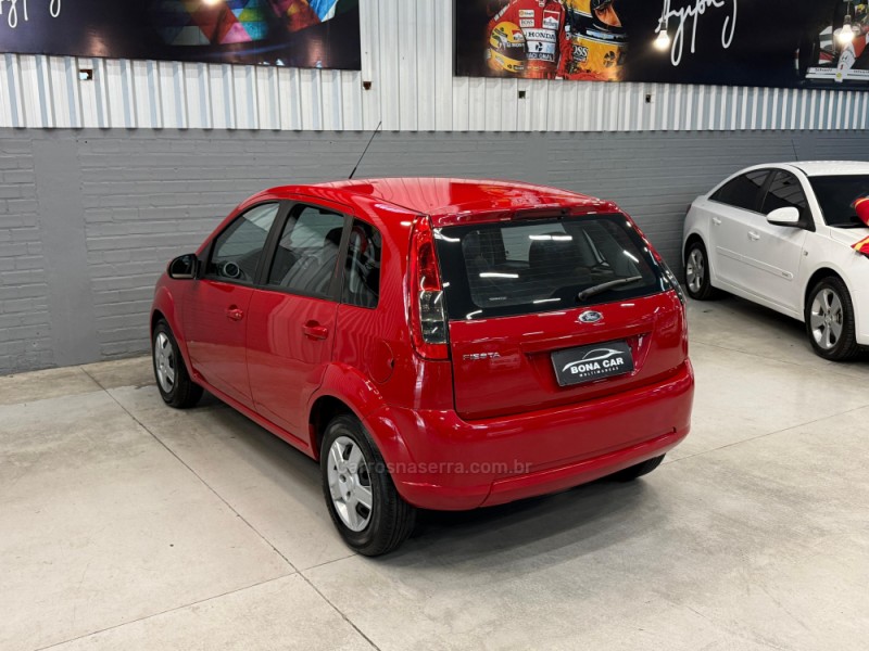 FIESTA 1.0 MPI 8V GASOLINA 4P MANUAL - 2014 - CAXIAS DO SUL