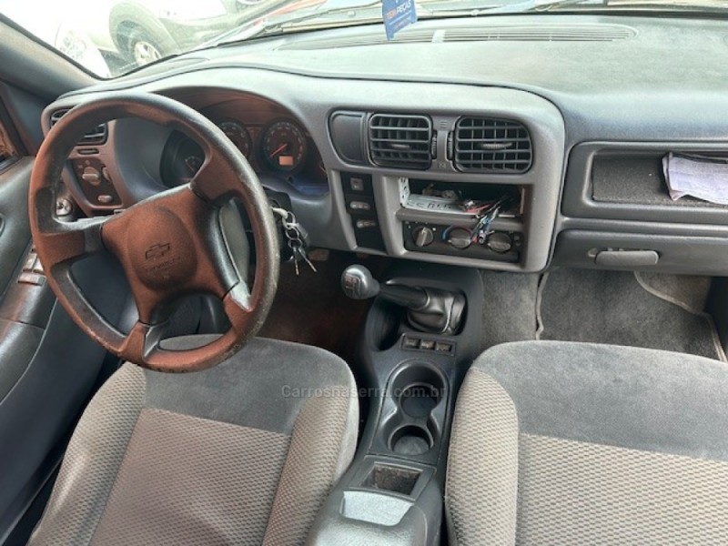 BLAZER 2.4 MPFI ADVANTAGE 4X2 8V FLEX 4P MANUAL - 2009 - CANELA