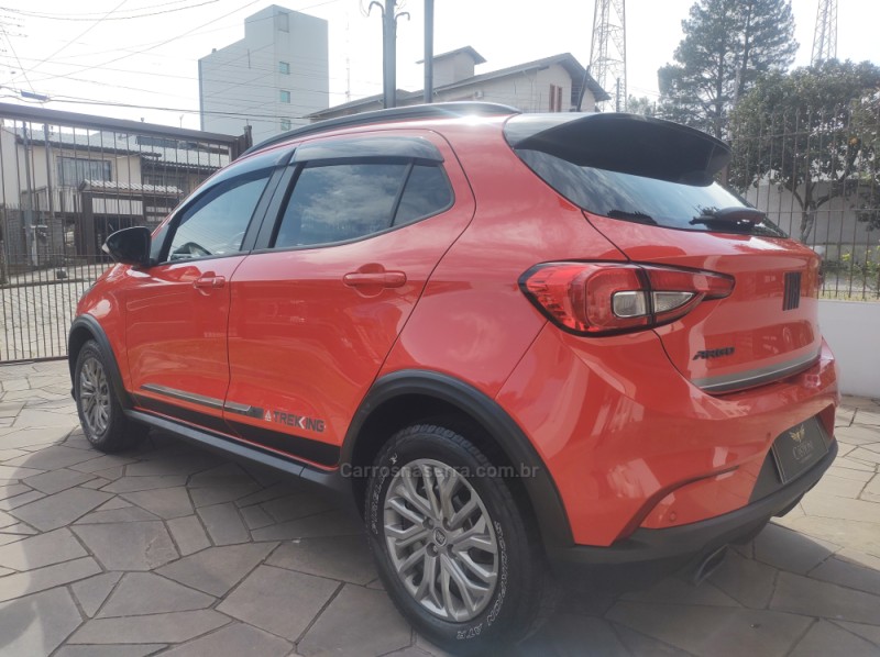 ARGO 1.3 FIREFLY TREKKING FLEX 4P MANUAL - 2020 - CAXIAS DO SUL