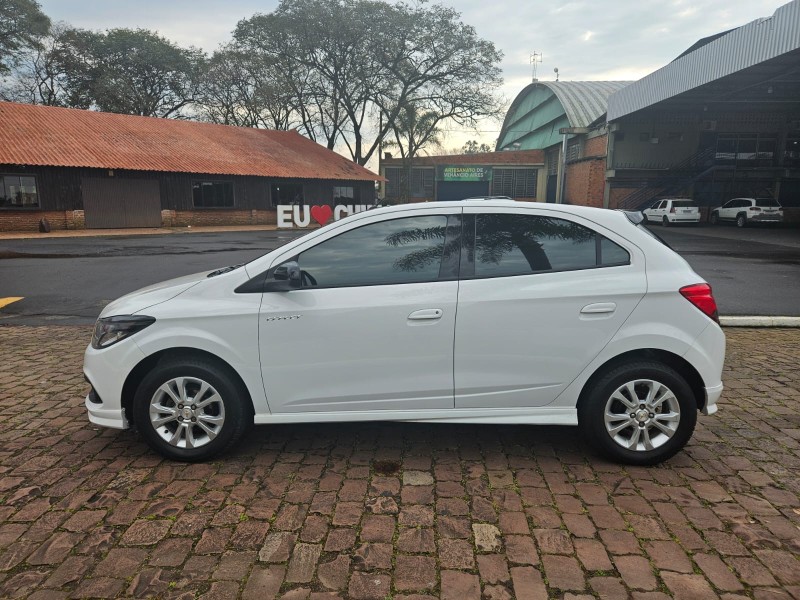 ONIX 1.4 MPFI EFFECT 8V FLEX 4P MANUAL - 2016 - VENâNCIO AIRES
