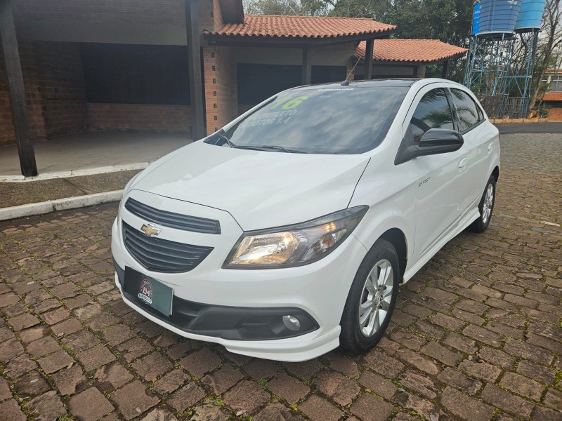 ONIX 1.4 MPFI EFFECT 8V FLEX 4P MANUAL
