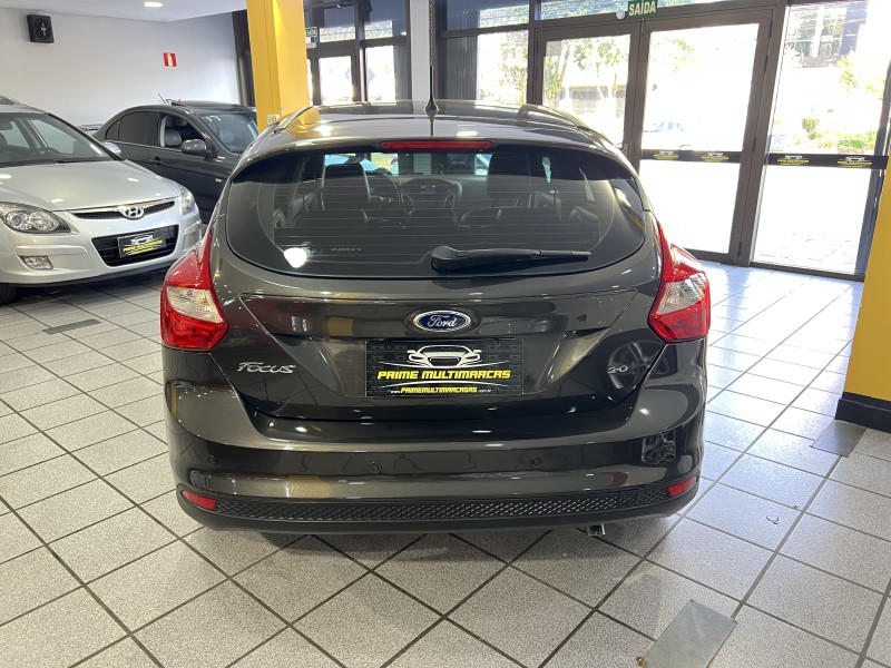 FOCUS 2.0 SE 16V FLEX 4P AUTOMÁTICO - 2015 - CAXIAS DO SUL