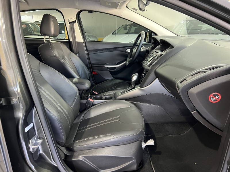 FOCUS 2.0 SE 16V FLEX 4P AUTOMÁTICO - 2015 - CAXIAS DO SUL