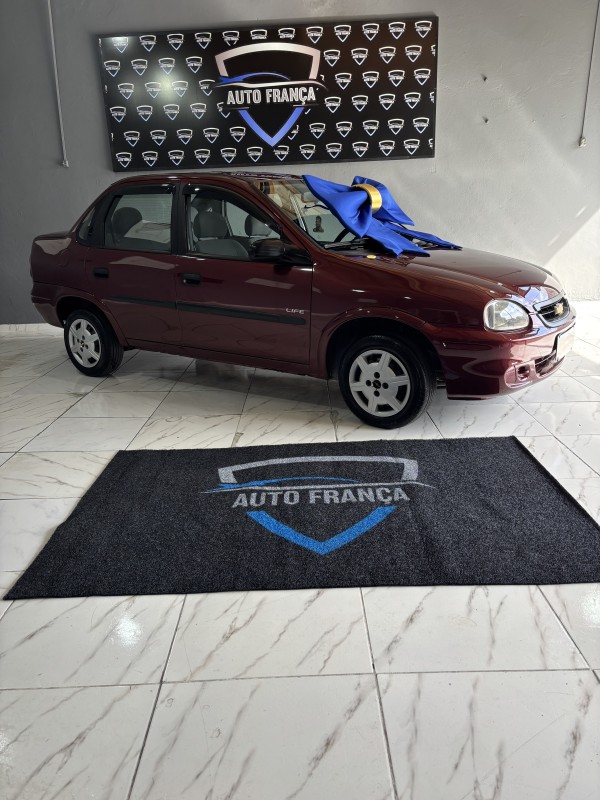 CORSA 1.0 MPFI CLASSIC SEDAN LIFE 8V FLEX 4P MANUAL