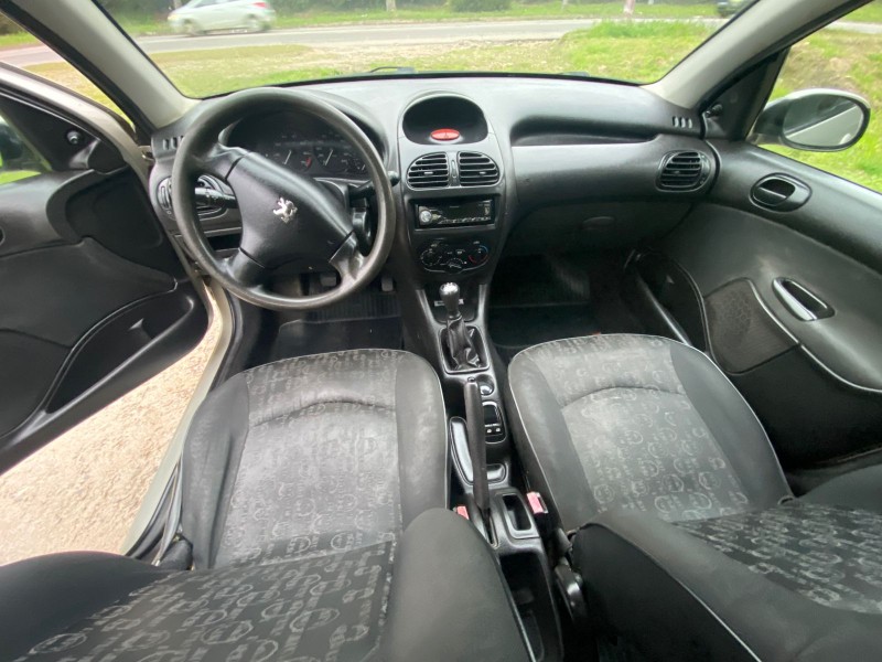 206 1.4 PRESENCE 8V GASOLINA 4P MANUAL - 2008 - CAXIAS DO SUL