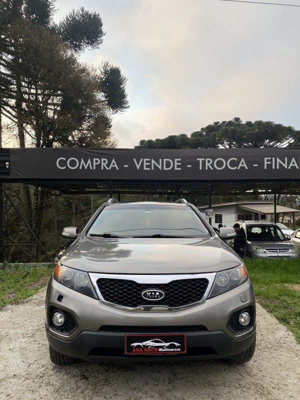 SORENTO 2.4 S.356 4X2 16V GASOLINA 4P AUTOMÁTICO - 2012 - CAXIAS DO SUL