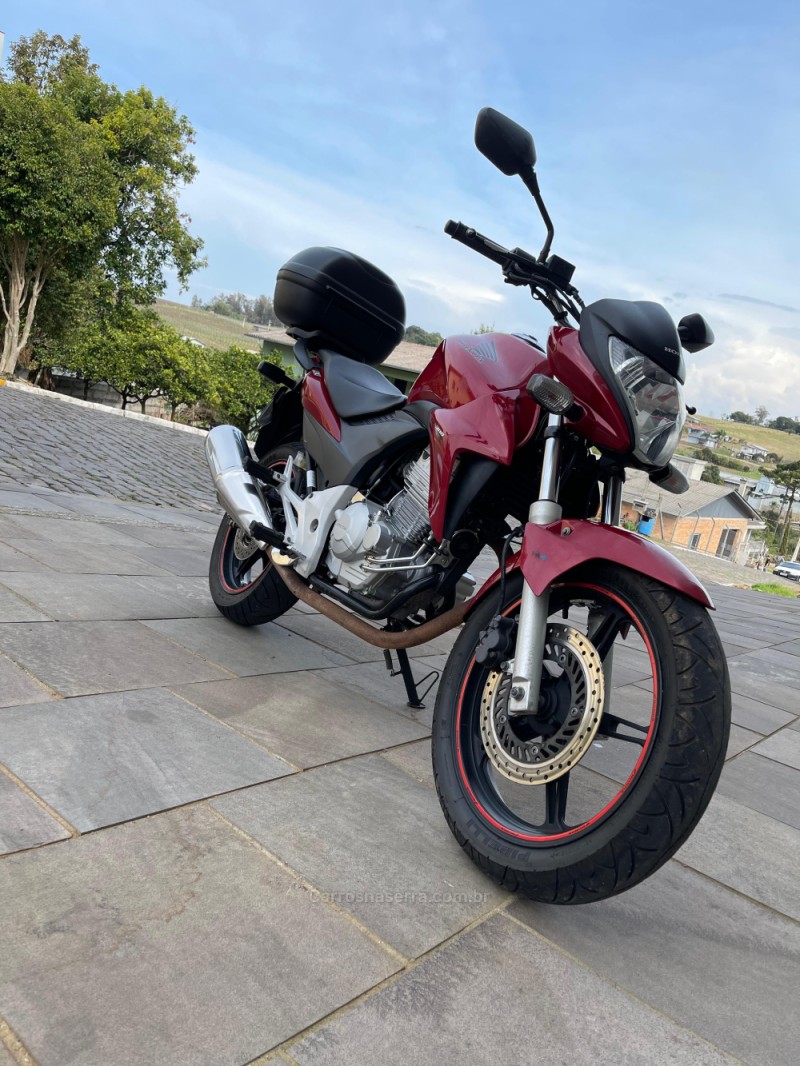 CB 300R  - 2013 - BENTO GONçALVES