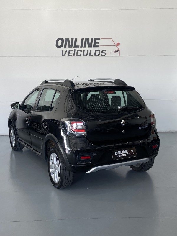 SANDERO 1.6 STEPWAY 16V FLEX 4P MANUAL - 2018 - FARROUPILHA