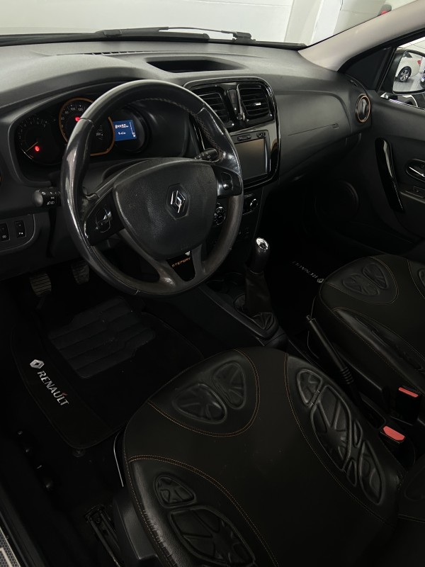 SANDERO 1.6 STEPWAY 16V FLEX 4P MANUAL - 2018 - FARROUPILHA