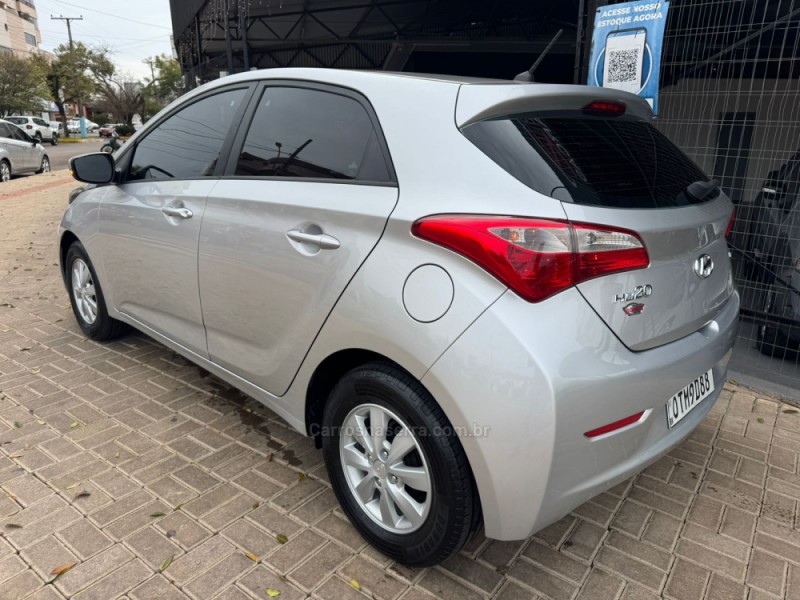 HB20 1.0 COMFORT PLUS 12V FLEX 4P MANUAL - 2014 - TAPEJARA