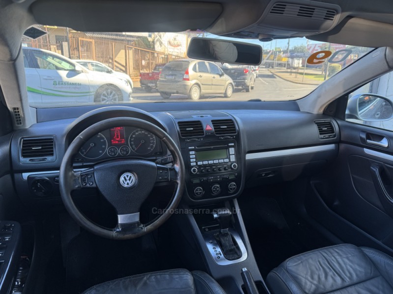 JETTA 2.5 I VARIANT 20V 170CV GASOLINA 4P TIPTRONIC - 2009 - CAXIAS DO SUL