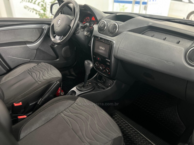 DUSTER 2.0 DYNAMIQUE 4X2 16V FLEX 4P AUTOMÁTICO - 2015 - NOVA PETRóPOLIS