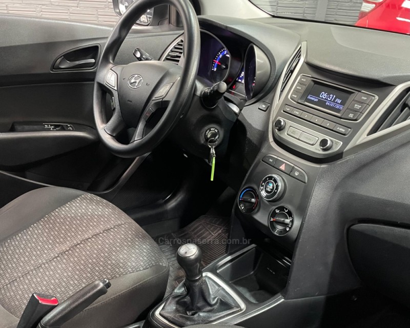 HB20 1.0 COMFORT 12V FLEX 4P MANUAL - 2018 - VACARIA