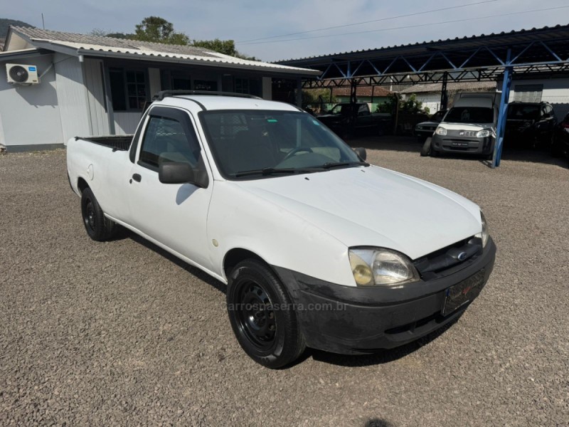 COURIER 1.6 L 8V FLEX MANUAL - 2012 - IGREJINHA
