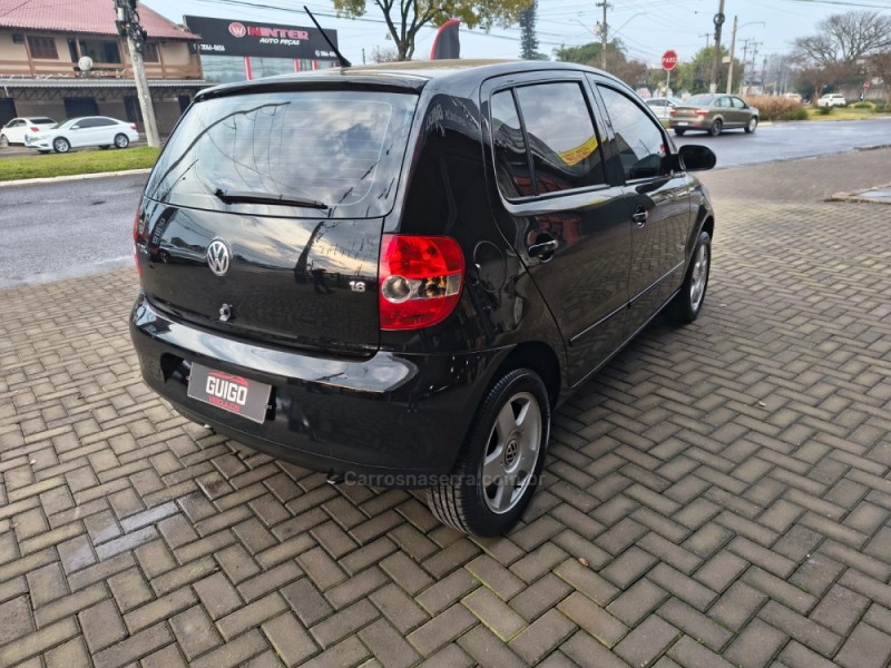FOX 1.6 MI PLUS 8V FLEX 4P MANUAL - 2009 - NOVO HAMBURGO