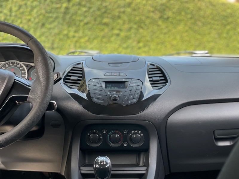 KA + 1.5 SE 16V FLEX 4P MANUAL - 2015 - FARROUPILHA