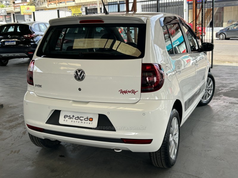FOX 1.6 MI ROCK IN RIO 8V FLEX 4P MANUAL - 2014 - NOVO HAMBURGO