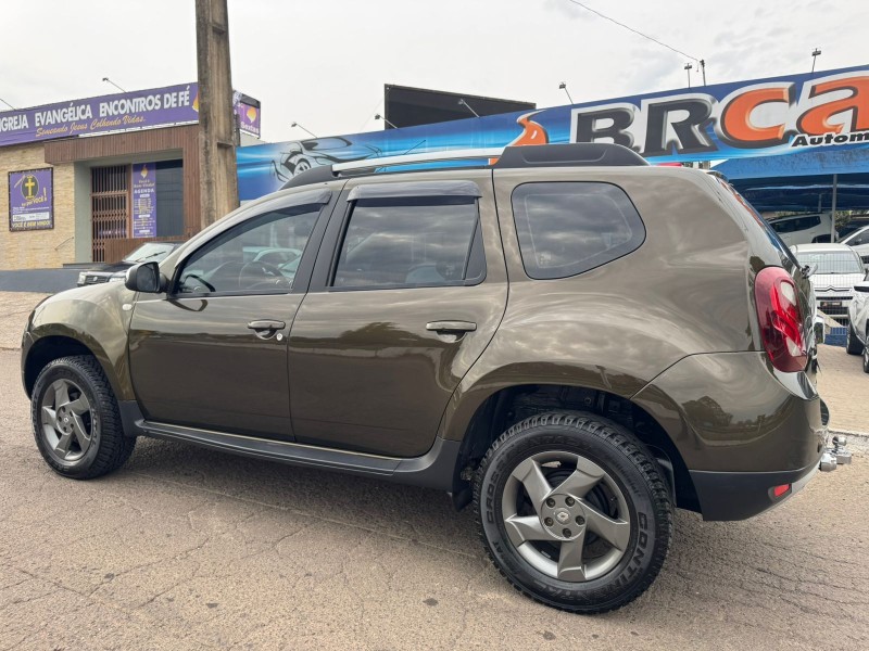 DUSTER 2.0 DYNAMIQUE 4X4 16V FLEX 4P MANUAL - 2015 - DOIS IRMãOS