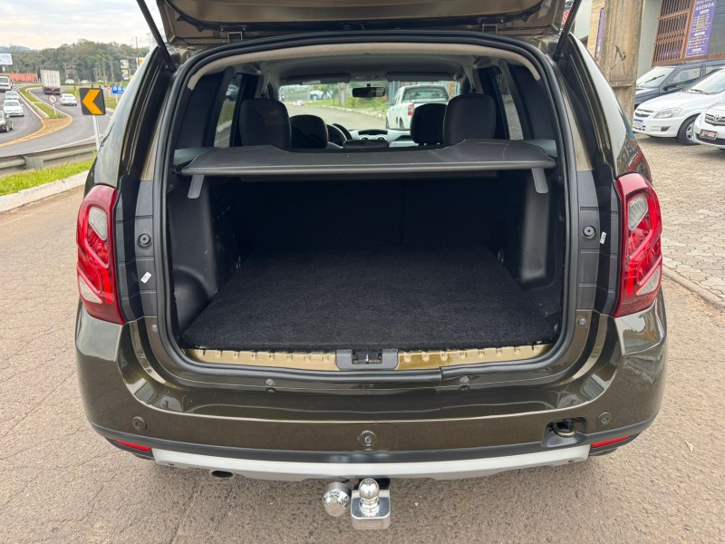 DUSTER 2.0 DYNAMIQUE 4X4 16V FLEX 4P MANUAL - 2015 - DOIS IRMãOS