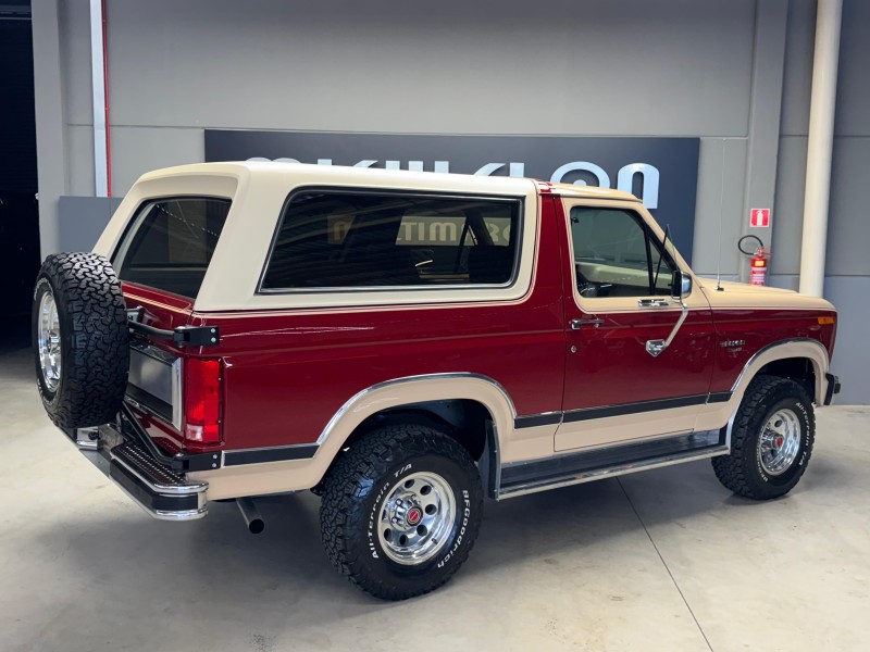 BRONCO 5.8 XLT V8 GASOLINA 2P AUTOMÁTICO - 1984 - CAXIAS DO SUL