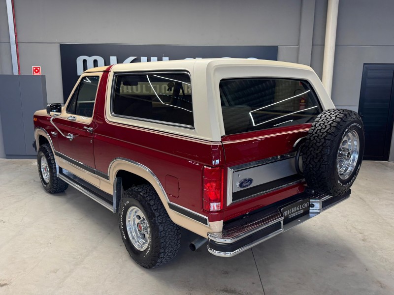 BRONCO 5.8 XLT V8 GASOLINA 2P AUTOMÁTICO - 1984 - CAXIAS DO SUL