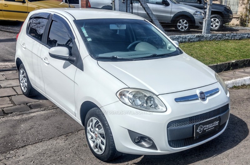 PALIO 1.4 EVO ATTRACTIVE ITALIA 8V FLEX 5P MANUAL - 2013 - CAXIAS DO SUL