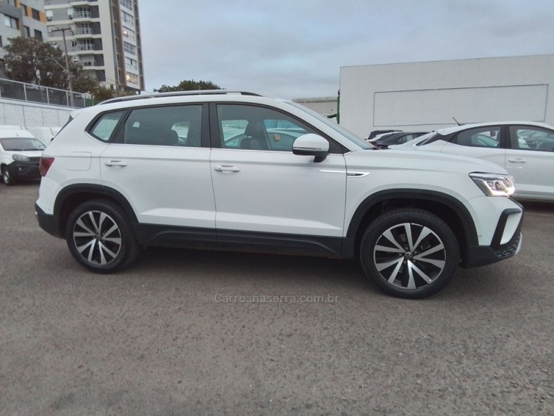 TAOS 1.4 16V HIGHLINE TSI FLEX 4P AUTOMÁTICO - 2023 - CAXIAS DO SUL