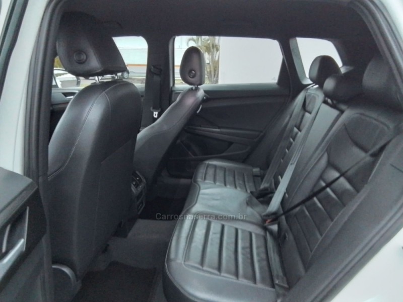 TAOS 1.4 16V HIGHLINE TSI FLEX 4P AUTOMÁTICO - 2023 - CAXIAS DO SUL