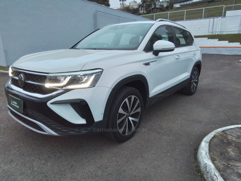 TAOS 1.4 16V HIGHLINE TSI FLEX 4P AUTOMÁTICO