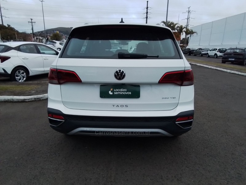 TAOS 1.4 16V HIGHLINE TSI FLEX 4P AUTOMÁTICO - 2023 - CAXIAS DO SUL